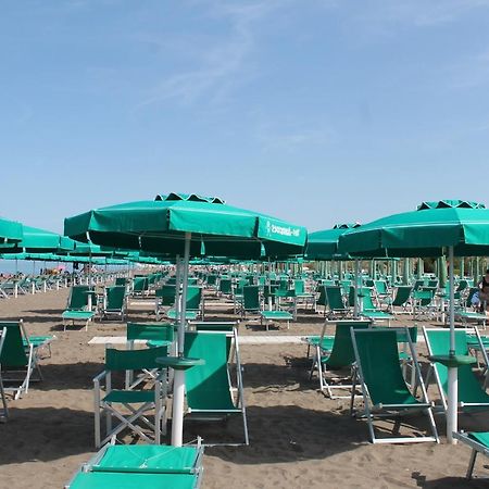 Alberto Quadrilocale A Soli 150M Dal Mare Marina di Castagneto Carducci Buitenkant foto